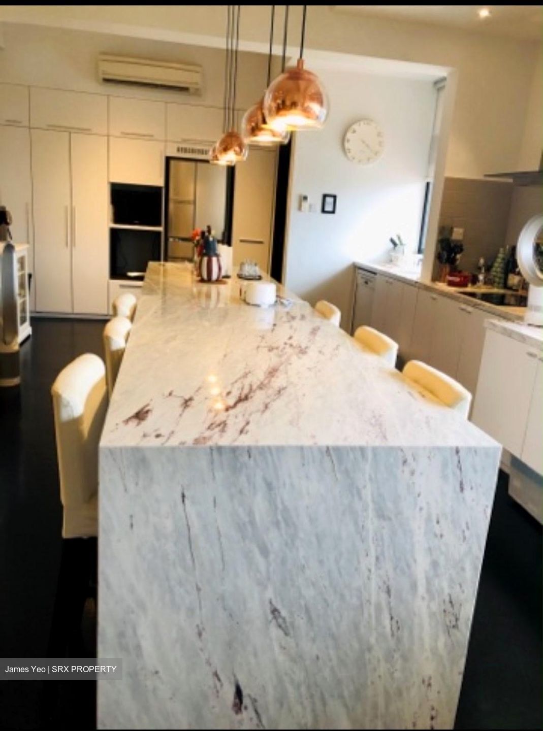 Grande Vista (D28), Condominium #570993581